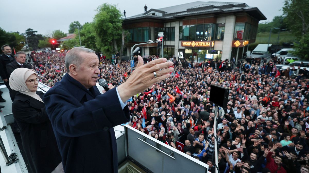 Erdogan bude prezidentem Turecka dalších pět let